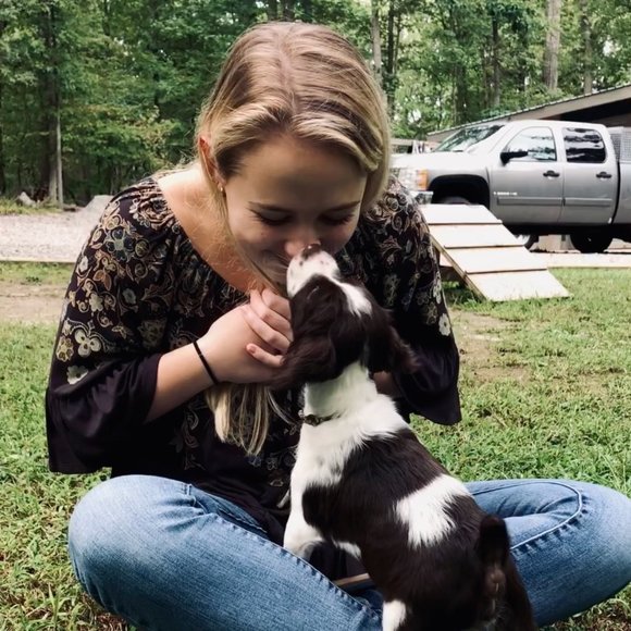 Meet your Posher, Cate - Picture 1 of 1